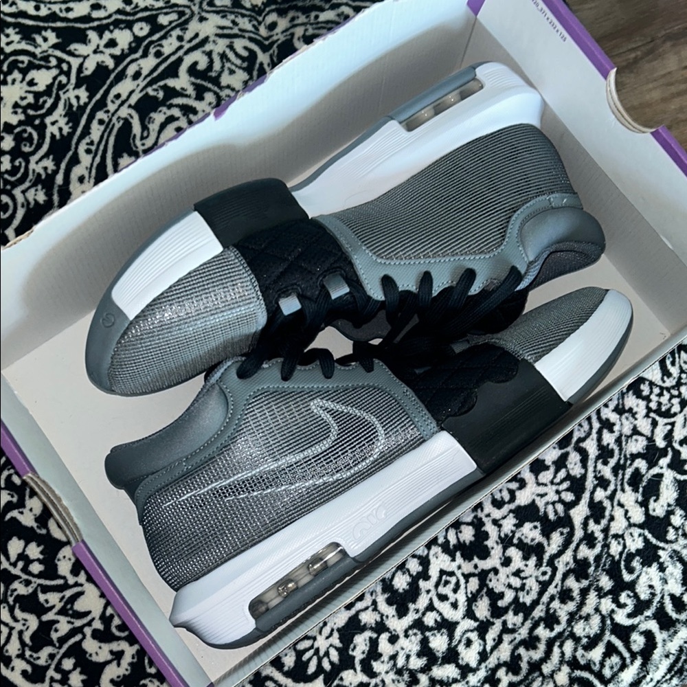 Nike Dual-Tone Gray and Black Air Sneakers